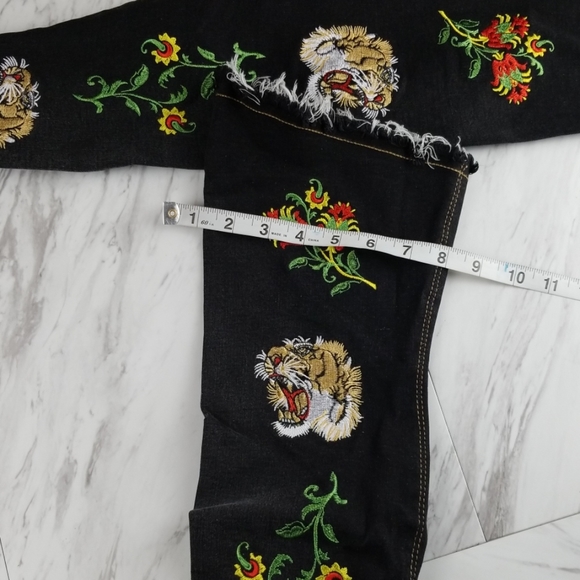 Cape Robbin Over the knee Boots - Picture 5 of 9